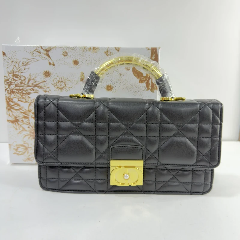 Dior Joy